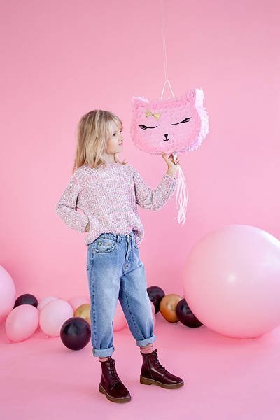Piniata Urodzinowa Kotek - Spadające Prezenty 35x27x9 cm Partydeco Piniata Urodzinowa Kotek - Spadające Prezenty 35x27x9 cm Partydeco