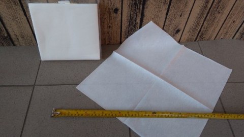 Serwetki 12szt. BIAŁE 40x40cm AIRLAIS | 21-01 Serwetki 12szt. BIAŁE 40x40cm AIRLAIS | 21-01