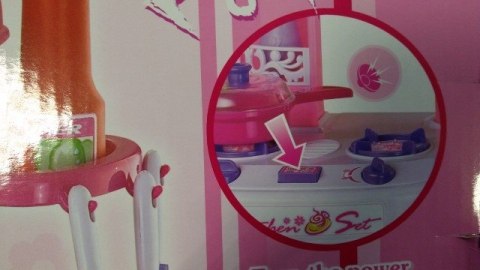 Zestaw kuchnia z wyposażeniem na baterie Zestaw kuchnia z wyposażeniem na baterie