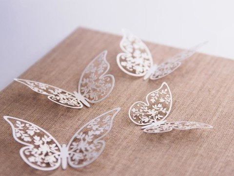 Dekoracje papierowe białe Motylki, 6,5 x 4cm, 10 szt. Partydeco Dekoracje papierowe białe Motylki, 6,5 x 4cm, 10 szt. Partydeco