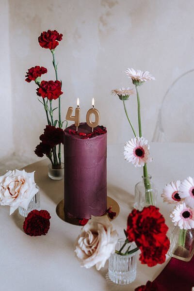 Świeczka urodzinowa Cyferka 3, złota, 5,5cm Partydeco Świeczka urodzinowa Cyferka 3, złota, 5,5cm Partydeco
